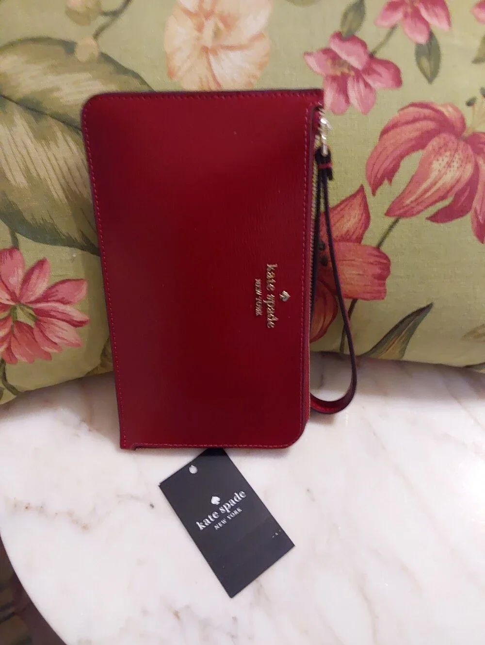 NWT Kate Spade Judy Saffiano Leather Wristlet